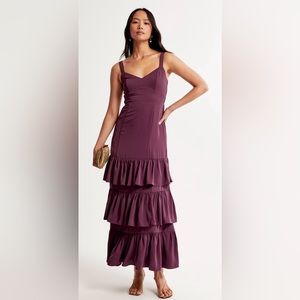 Abercrombie & Fitch.  Ruffle Tiered Maxi Dress . Petite Large